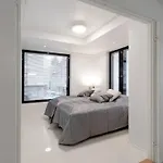 Sleek And Spacious 3 Bedroom In Centre *