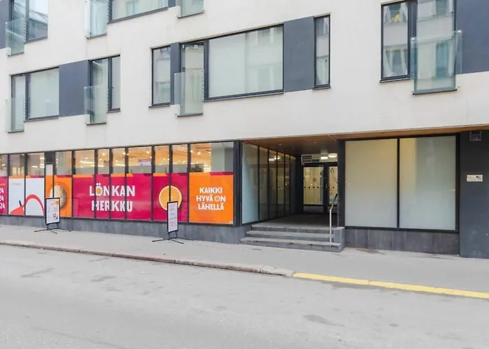 Apartment Sleek And Spacious 3 Bedroom In Centre Helsinki